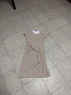 J. McLaughlin Brown & White Striped Tie-Waist Midi Dress